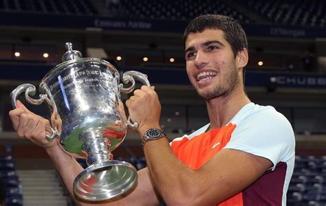 Miami Open: Carlos Alcaraz beats Casper Ruud to win first Maste.